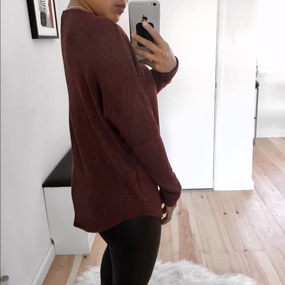 BURGUNDY SCARLETT LIGHTWEIGHT SWEATER - Picture 3 of 4